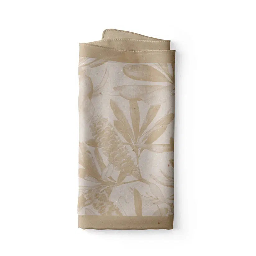 Coastal Banksia Cotton Table Runner-Holly and Ivy-Lima & Co