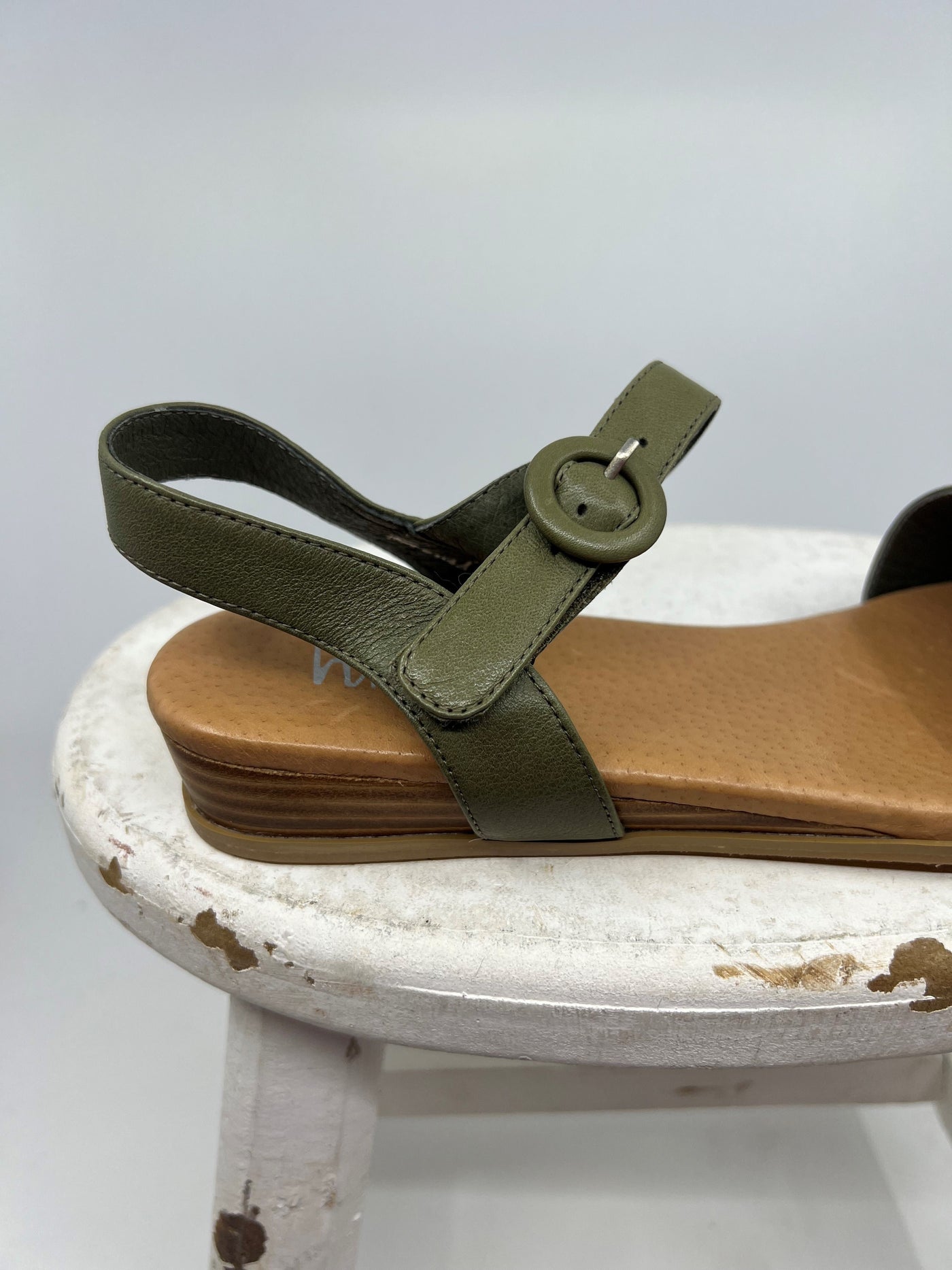 Hendrix Sandal - Dark Olive-Hinako-Lima & Co